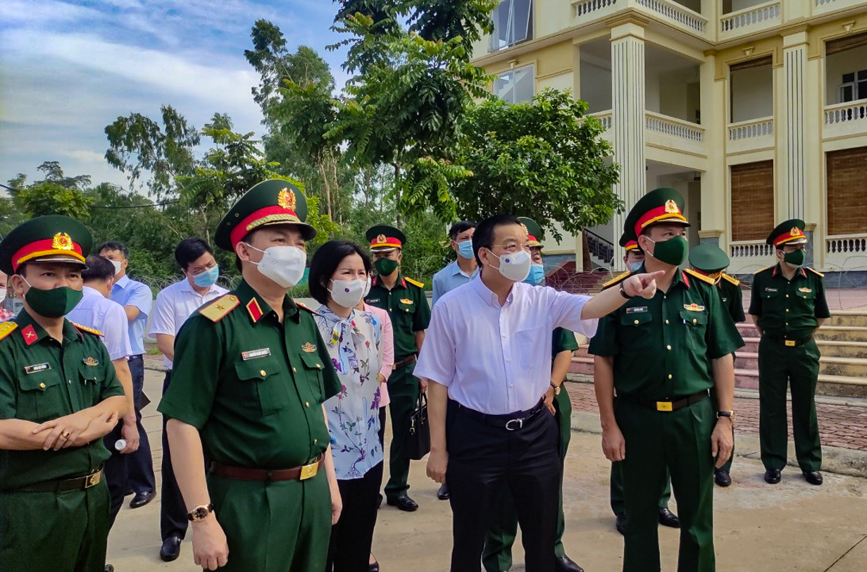 Ưu tiên ngăn chặn mầm bệnh xâm nhập, không “ngăn sông cấm chợ”